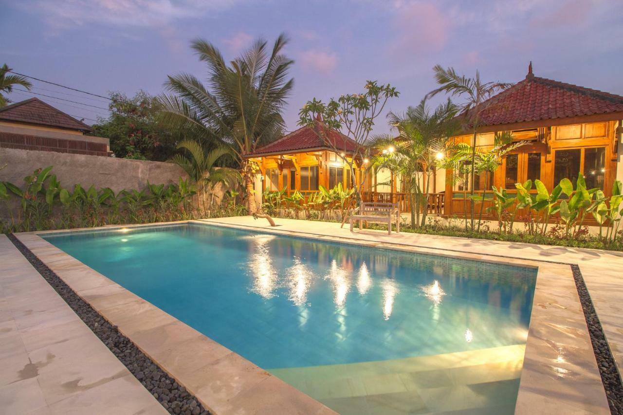 Hotel Red Gong Canggu Zewnętrze zdjęcie