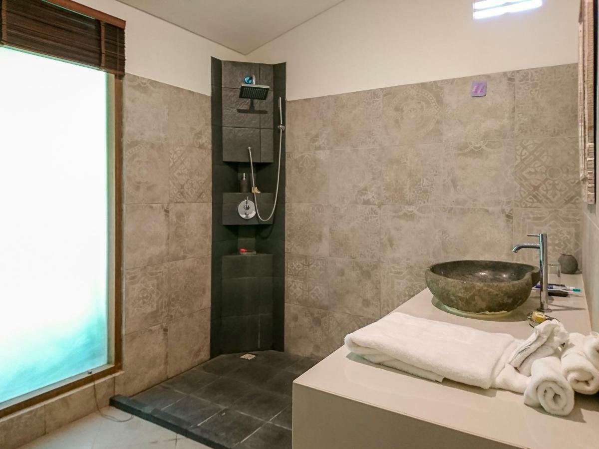 Hotel Red Gong Canggu Zewnętrze zdjęcie